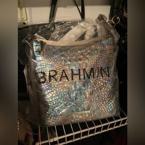 Brand New Katie Mother Of Pearl Brahmin Crossbody Purse